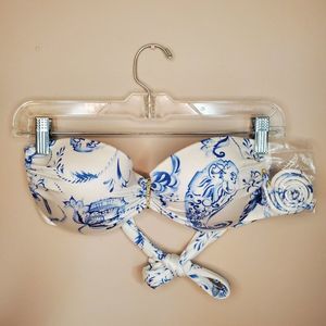 Victoria Secret Swim Top 34DD White Blue